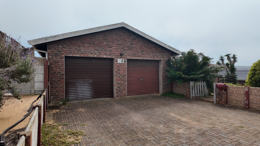 2 Bedroom Property for Sale in Stilbaai Wes Western Cape